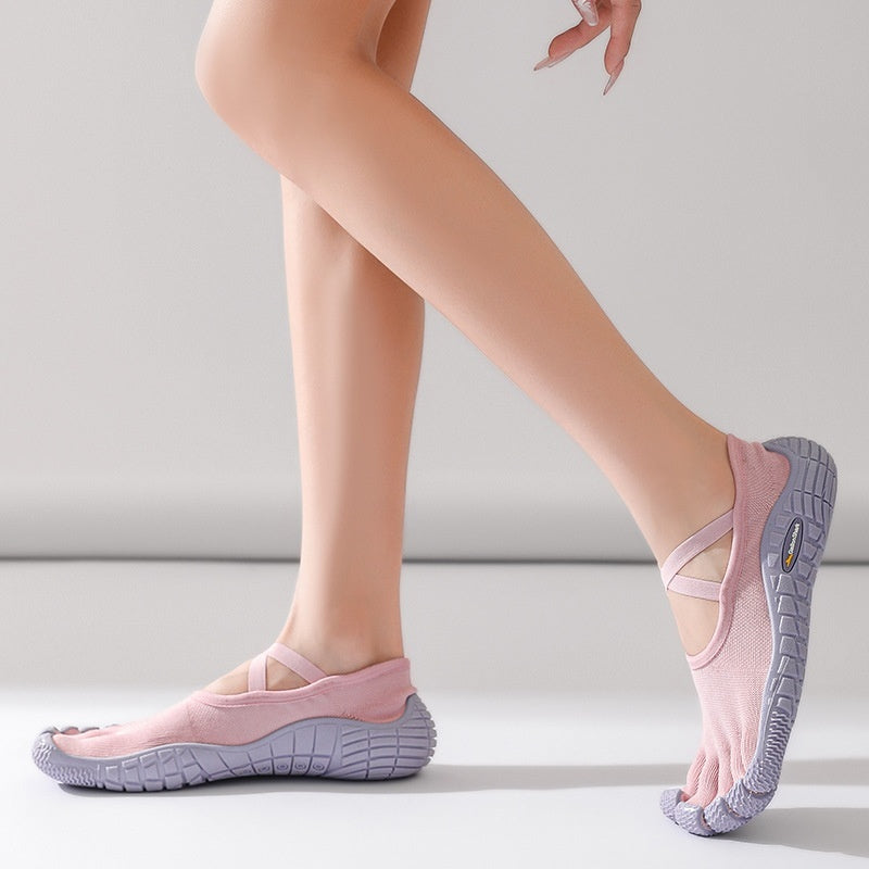 Five-Toe Fitness Shoes – Breathable, Anti-Slip & Lightweight