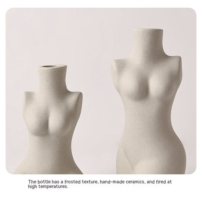 Silentia Alba – Ceramic Body Art Vase